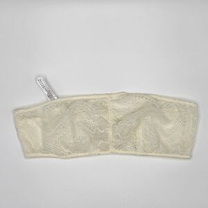 NWOT Kimchi Blue Bandeau size medium